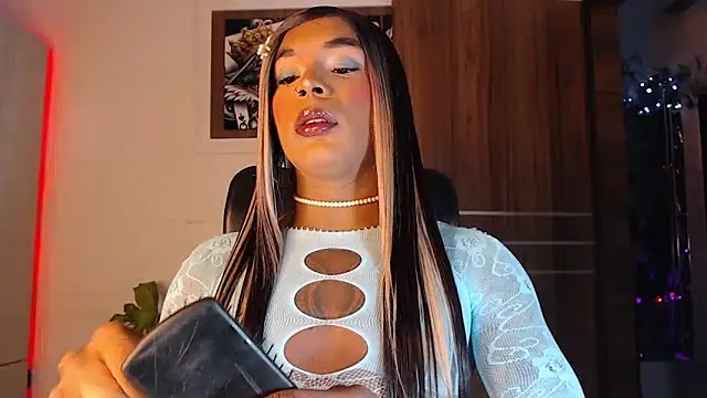 Snapshot of mistressbigcock777 chatting on February 20, 2026, 11:22 am mistressbigcock777 online show from February 20, 2026, 11:22 am