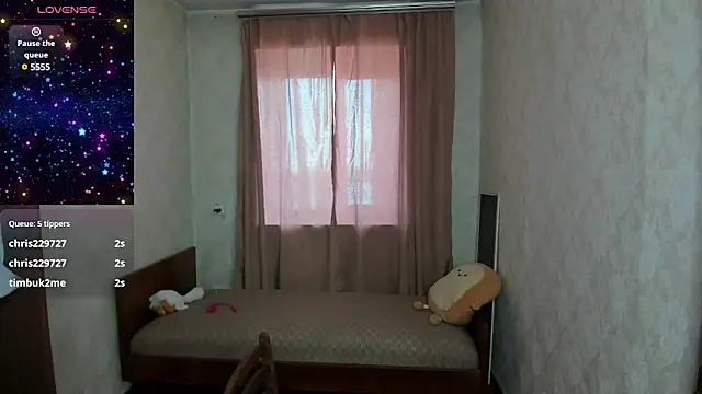 Snapshot of elis_gabbi chatting on March 21, 2025, 4:06 am elis gabbi online show from March 21, 2025, 4:06 am