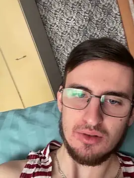 GrahamSouth online show from December 7, 2024, 7:38 am