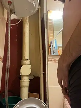 GrahamSouth online show from December 15, 2024, 5:02 am