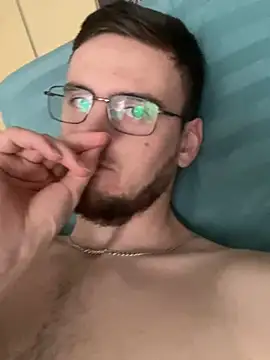 GrahamSouth online show from December 30, 2024, 4:42 am