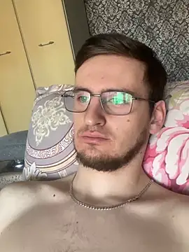 GrahamSouth online show from February 7, 2025, 4:27 am