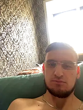 GrahamSouth online show from November 3, 2025, 7:20 am