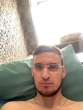 GrahamSouth online show from November 6, 2025, 7:20 am