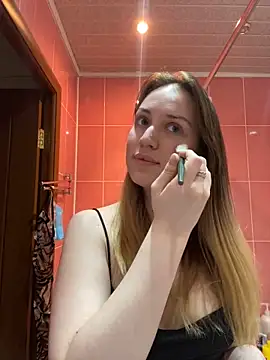 Snapshot of Emily_the_temptress_ chatting on March 16, 2025, 10:42 pm Emily the temptress online show from March 16, 2025, 10:42 pm