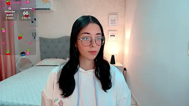 Snapshot of brooklove_doll chatting on September 23, 2025, 1:52 am brooklove doll online show from September 23, 2025, 1:52 am