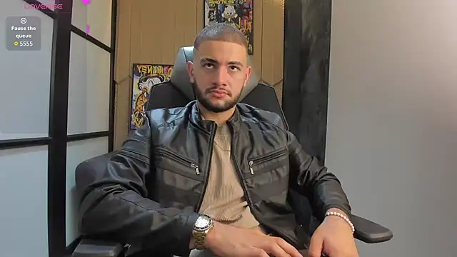 MaximusDick1  online show from February 11, 2026, 12:32 pm