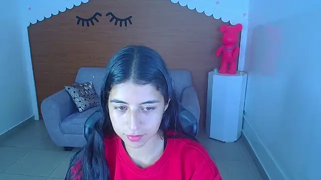 Snapshot of Bela_t_ chatting on December 13, 2024, 10:45 pm Bela t online show from December 13, 2024, 10:45 pm