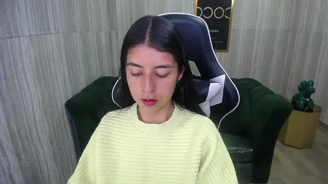 Snapshot of Bela_t_ chatting on December 16, 2024, 4:38 pm Bela t online show from December 16, 2024, 4:38 pm