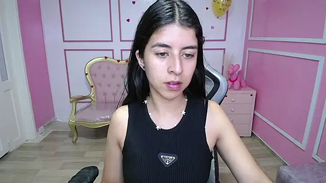 Snapshot of Bela_t_ chatting on January 4, 2025, 4:32 pm Bela t online show from January 4, 2025, 4:32 pm