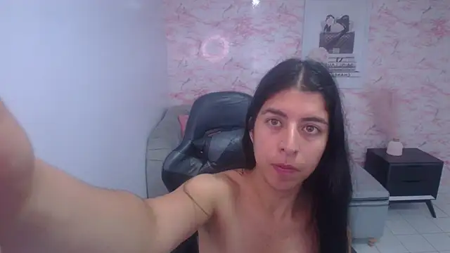 Snapshot of Bela_t_ chatting on January 12, 2025, 12:23 pm Bela t online show from January 12, 2025, 12:23 pm