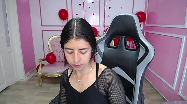 Snapshot of Bela_t_ chatting on February 22, 2025, 4:30 pm Bela t online show from February 22, 2025, 4:30 pm