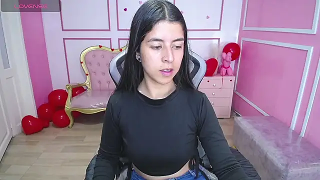 Snapshot of Bela_t_ chatting on March 3, 2025, 4:56 pm Bela t online show from March 3, 2025, 4:56 pm