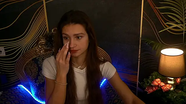 ValeryRoyale online show from December 24, 2024, 10:55 am