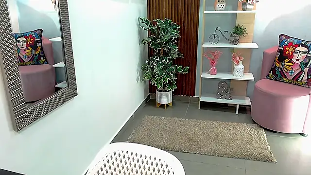 Dalila Sky online show from March 12, 2025, 6:00 pm