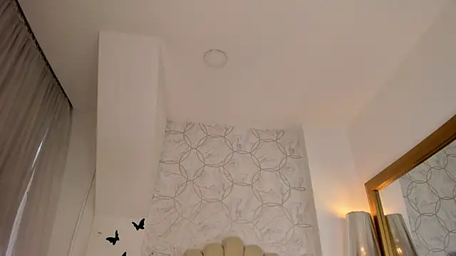 Foxy200   online show from February 25, 2026, 7:45 pm