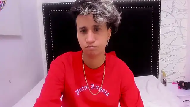 Im Milan Rs online show from March 12, 2025, 4:41 am