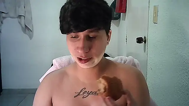 Im Milan Rs online show from November 18, 2025, 1:55 am