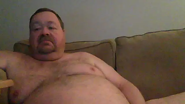 Snapshot of hitman_35 chatting on February 13, 2026, 4:19 am hitman 35 online show from February 13, 2026, 4:19 am