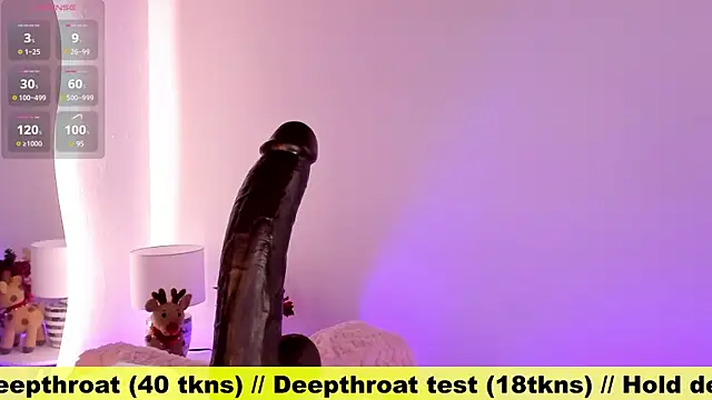 Snapshot of Bonnypetite- chatting on December 21, 2024, 6:44 pm Bonnypetite- online show from December 21, 2024, 6:44 pm