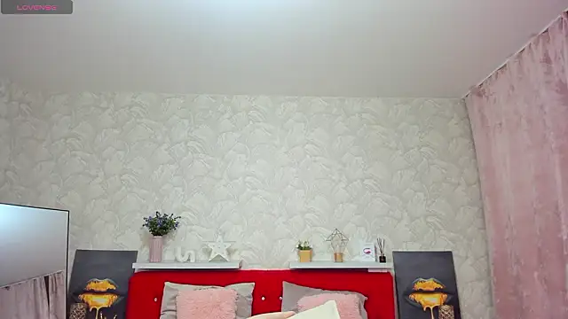 KattyPeachX online show from February 1, 2026, 1:26 am