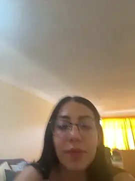 Snapshot of StaceyJones1 chatting on March 15, 2025, 6:10 pm StaceyJones1 online show from March 15, 2025, 6:10 pm