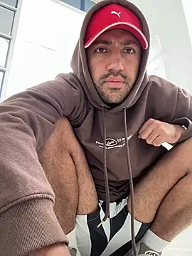 JuanZapata33 online show from December 10, 2024, 5:44 pm