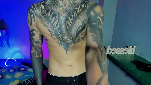 Snapshot of Travistanner_28 chatting on September 19, 2025, 4:51 pm Travistanner 28 online show from September 19, 2025, 4:51 pm