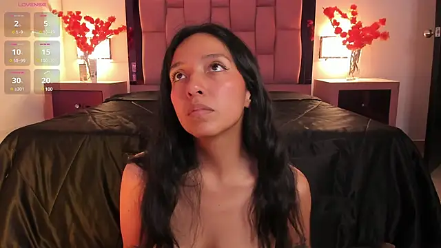 Valery wang online show from December 2, 2024, 1:25 am