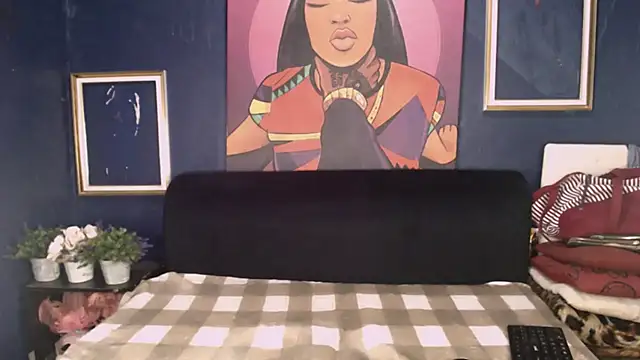 Littleindianmilf online show from October 16, 2025, 10:38 am