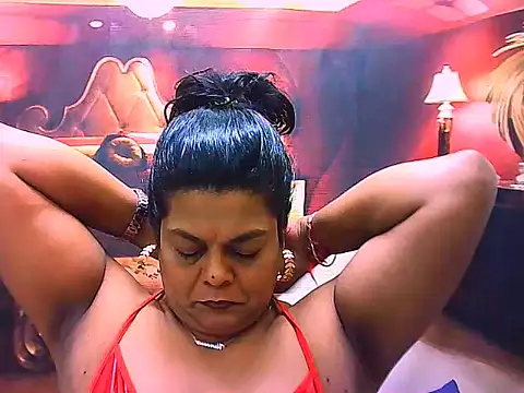 Snapshot of indianCherryPie chatting on June 17, 2026, 6:09 pm indianCherryPie online show from June 17, 2026, 6:09 pm
