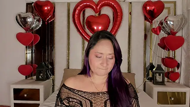 MicaelaHot  online show from February 9, 2025, 3:32 am