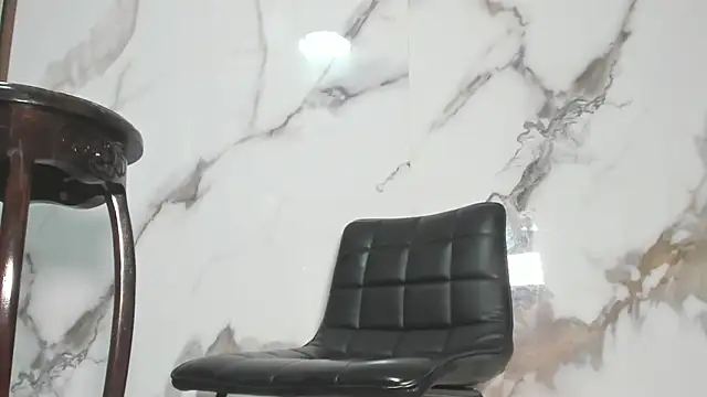 black cami online show from January 5, 2025, 1:35 am