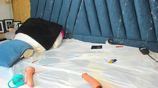 vallenope 11 online show from January 29, 2025, 10:48 am