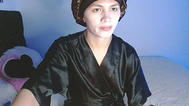 giuliana andrade online show from October 8, 2025, 12:08 am