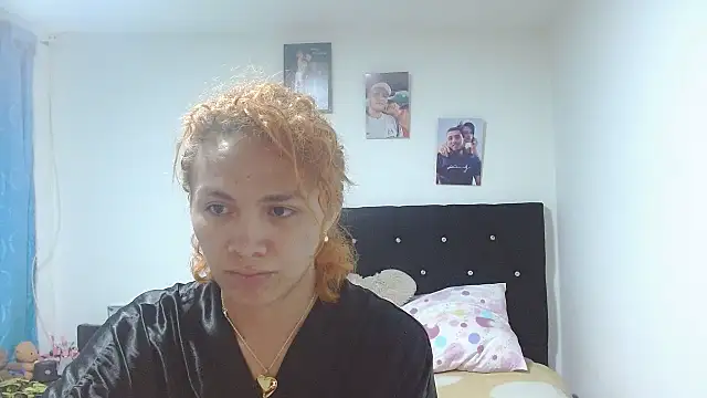 giuliana andrade online show from October 15, 2025, 12:44 am