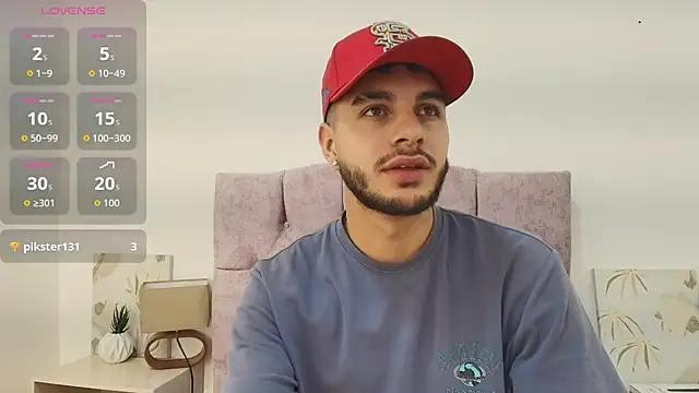 Amadeo Wild online show from November 3, 2025, 12:35 am