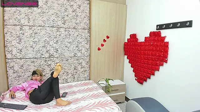 Snapshot of adara_deidara chatting on March 12, 2025, 3:18 pm adara deidara online show from March 12, 2025, 3:18 pm