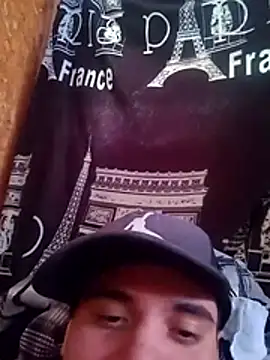 Snapshot of Juancito433 chatting on June 6, 2026, 4:23 pm Juancito433 online show from June 6, 2026, 4:23 pm