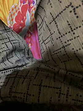 Snapshot of ShroveRising chatting on December 15, 2024, 3:31 pm ShroveRising online show from December 15, 2024, 3:31 pm