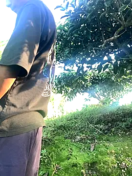 Snapshot of ShroveRising chatting on September 26, 2025, 10:30 am ShroveRising online show from September 26, 2025, 10:30 am