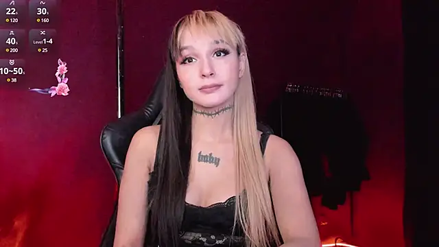 Snapshot of MilaAsh chatting on February 12, 2025, 10:14 am MilaAsh online show from February 12, 2025, 10:14 am