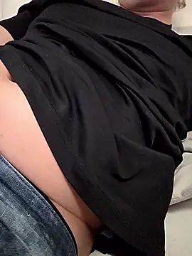 Youngmannnnnn1 online show from January 18, 2026, 1:48 pm