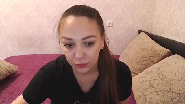 Snapshot of Stefania_Star_ chatting on October 8, 2025, 1:03 am Stefania Star online show from October 8, 2025, 1:03 am