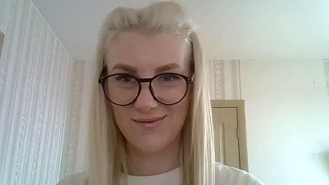 Snapshot of Pabonya91 chatting on February 20, 2025, 11:09 am Pabonya91 online show from February 20, 2025, 11:09 am