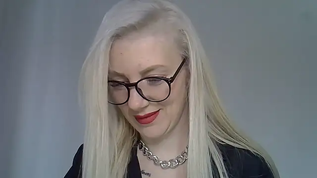 Snapshot of Pabonya91 chatting on March 21, 2025, 6:38 am Pabonya91 online show from March 21, 2025, 6:38 am