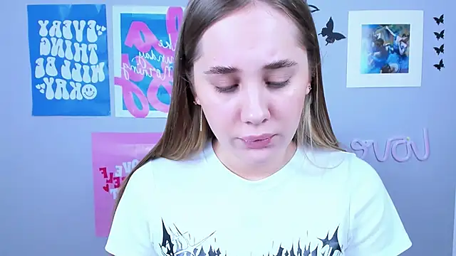 MiaMilas online show from January 29, 2025, 8:51 am