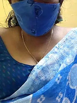 Snapshot of mallu-sumi chatting on February 23, 2025, 10:42 pm mallu-sumi online show from February 23, 2025, 10:42 pm