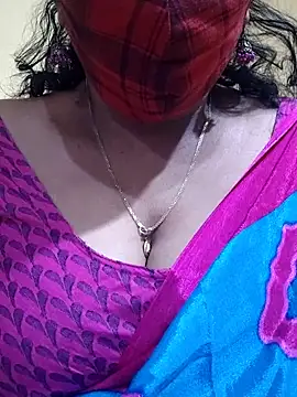 Snapshot of mallu-sumi chatting on February 27, 2025, 12:21 am mallu-sumi online show from February 27, 2025, 12:21 am
