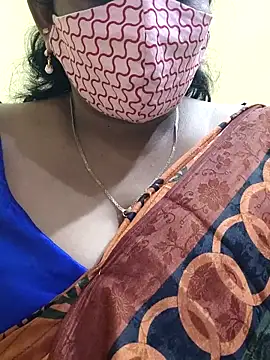 Snapshot of mallu-sumi chatting on March 5, 2025, 5:29 pm mallu-sumi online show from March 5, 2025, 5:29 pm